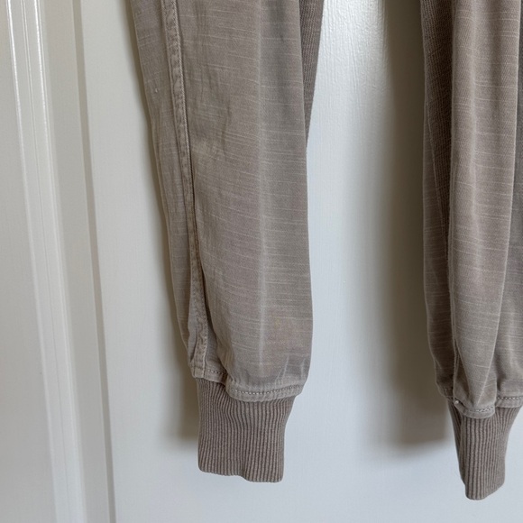 James Perse Taupe Button-Front Jumpsuit - Picture 8 of 12